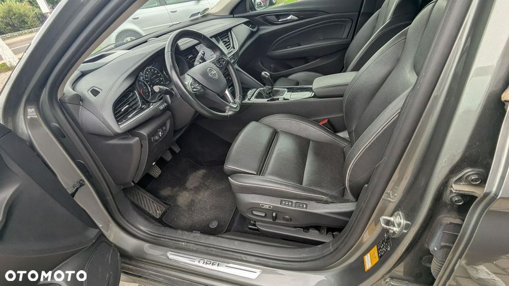 Opel Insignia - 3