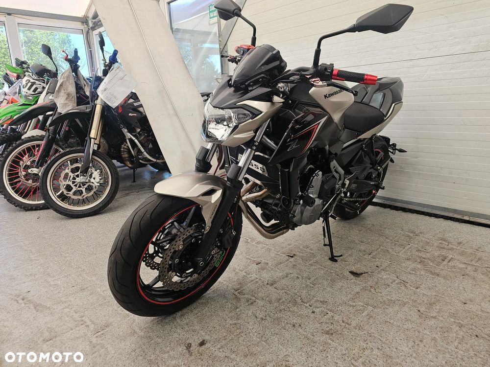 Kawasaki Z 650 - 14