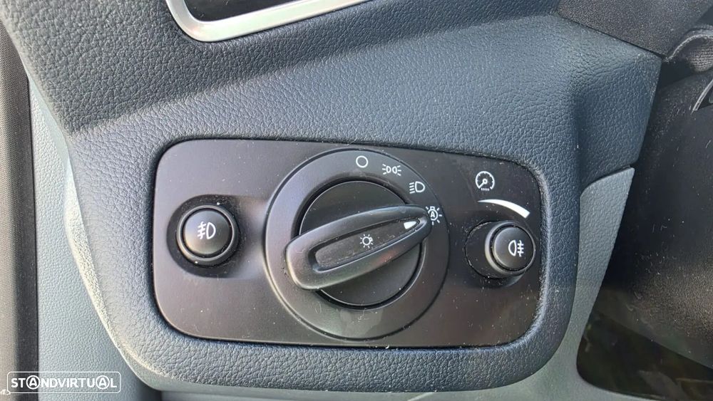 Ford Grand C-Max 1.6 TDCi Titanium Edition S/S - 23