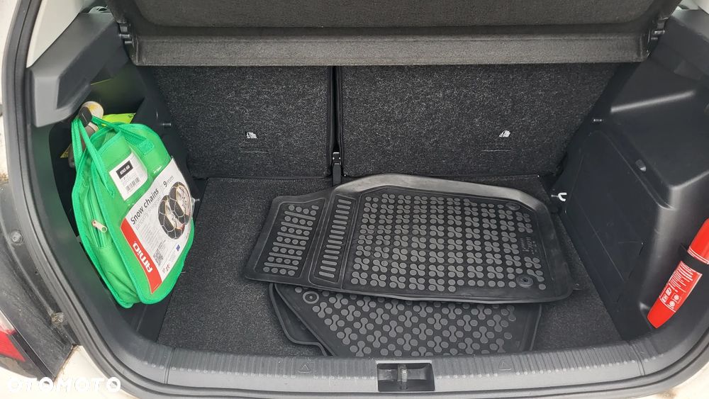 Skoda Fabia 1.0 Active - 12