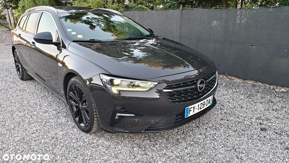 Opel Insignia - 32