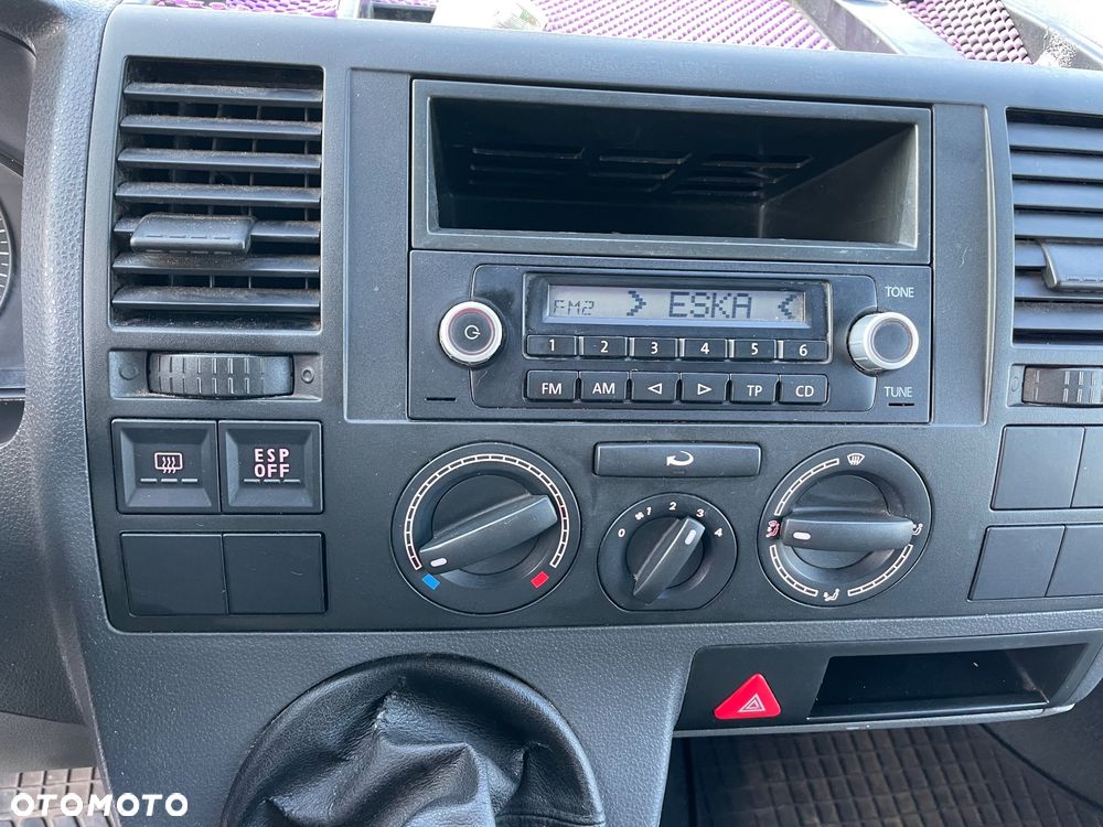 Volkswagen Transporter - 11