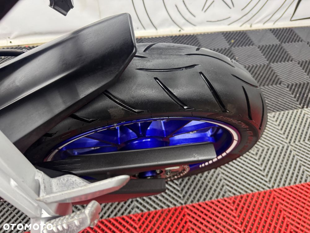 Yamaha MT - 21