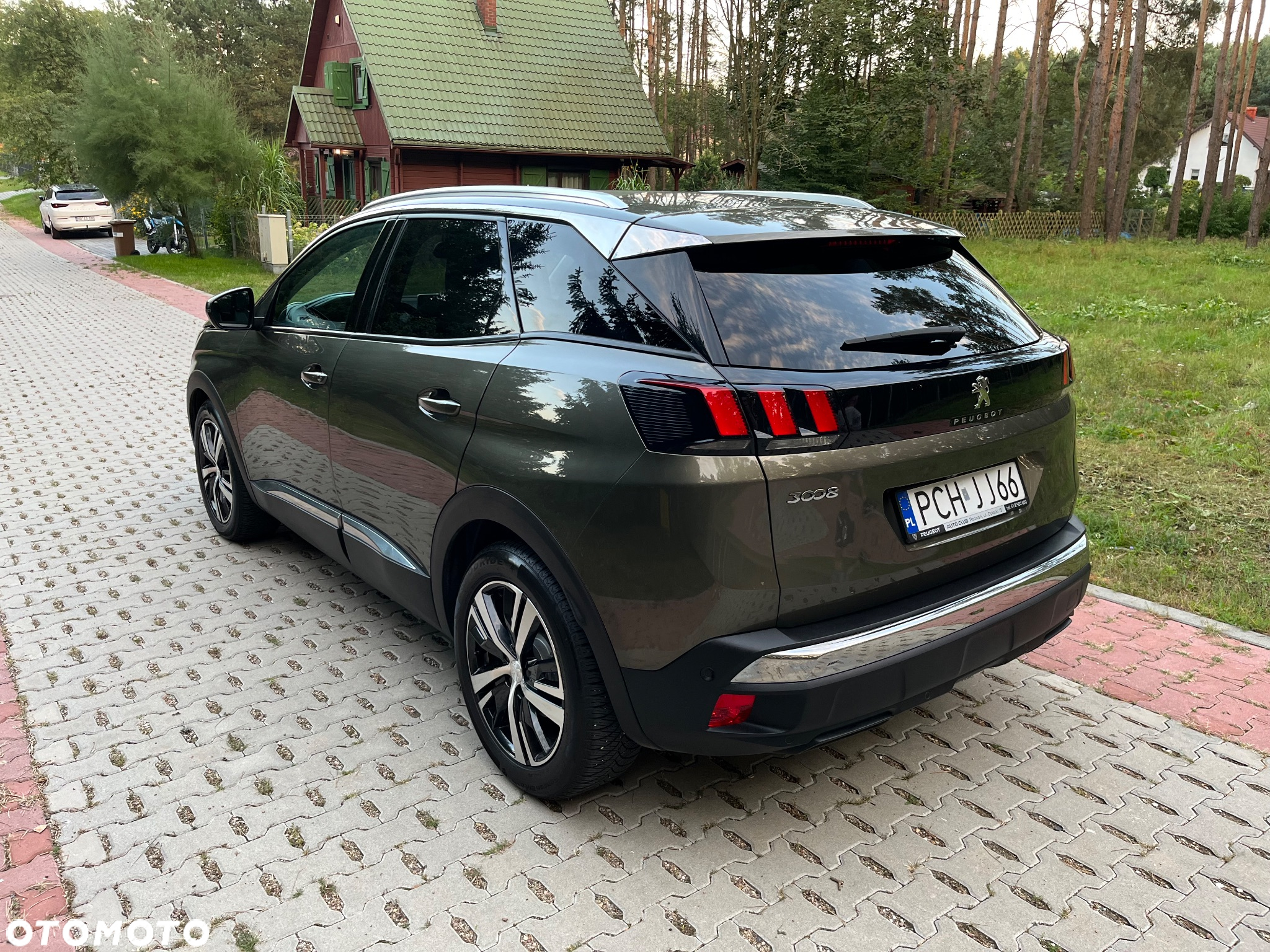 Peugeot 3008 1.2 PureTech Allure Pack S&S - 3
