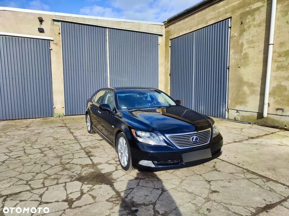 Lexus LS 600h L Prestige - 6