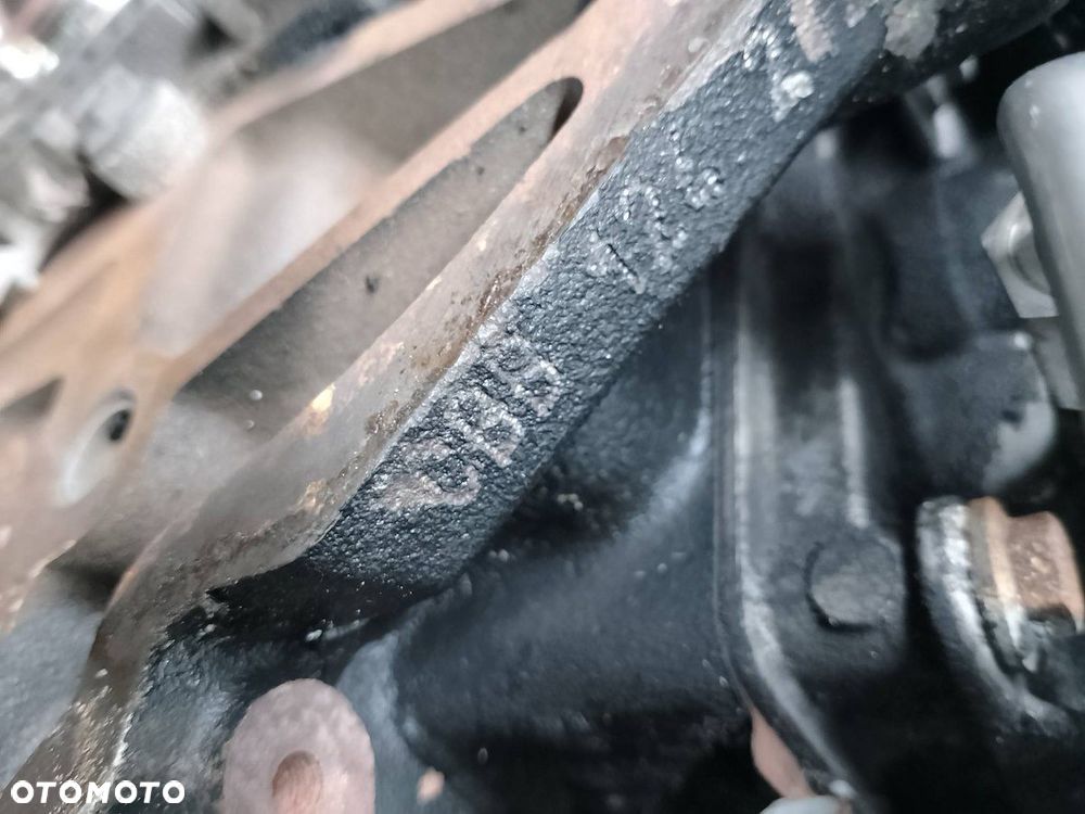 SILNIK VOLKSWAGEN PASSAT B6 CBB 2.0 TDI - 7