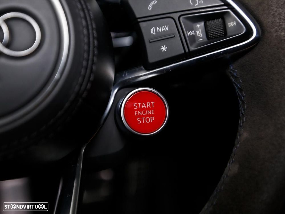 Audi R8 Spyder 5.2 FSi V10 S tronic Plus - 10