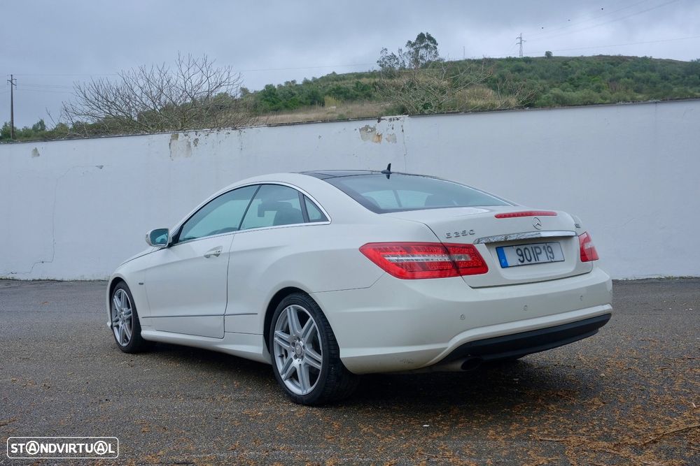 Mercedes-Benz E 250 CGi Elegance BlueEfficiency Auto - 5