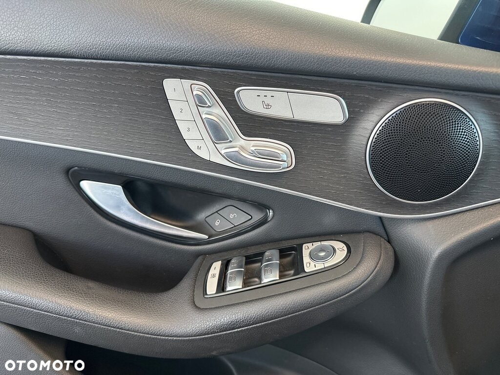 Mercedes-Benz GLC 300 4Matic 9G-TRONIC Edition AMG Line - 6