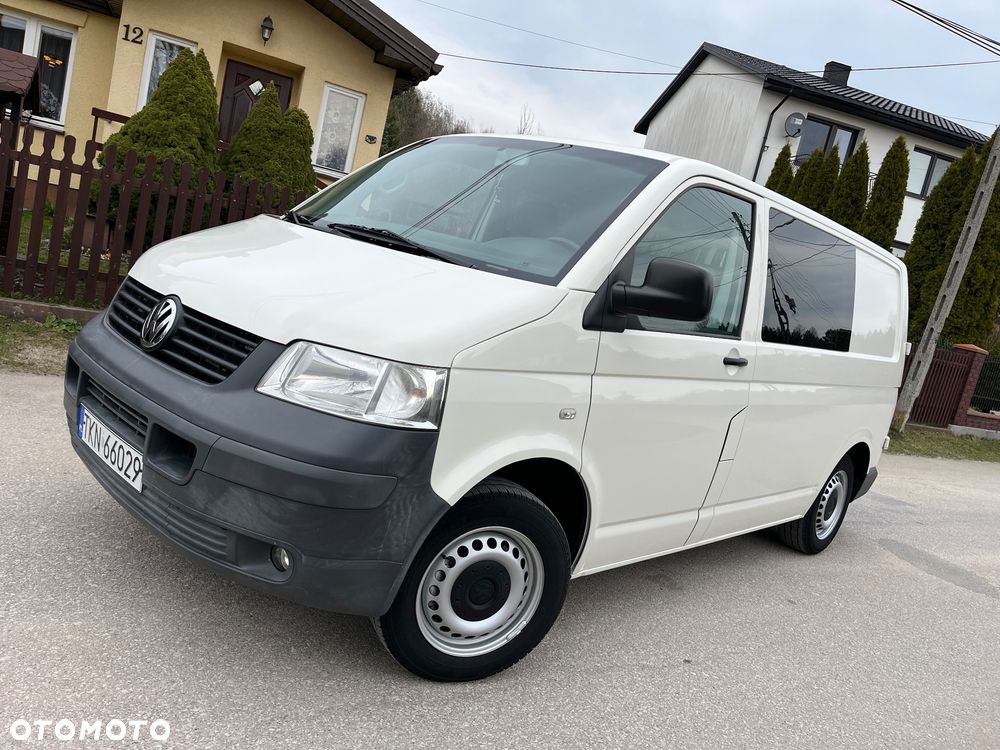 Volkswagen Transporter - 1