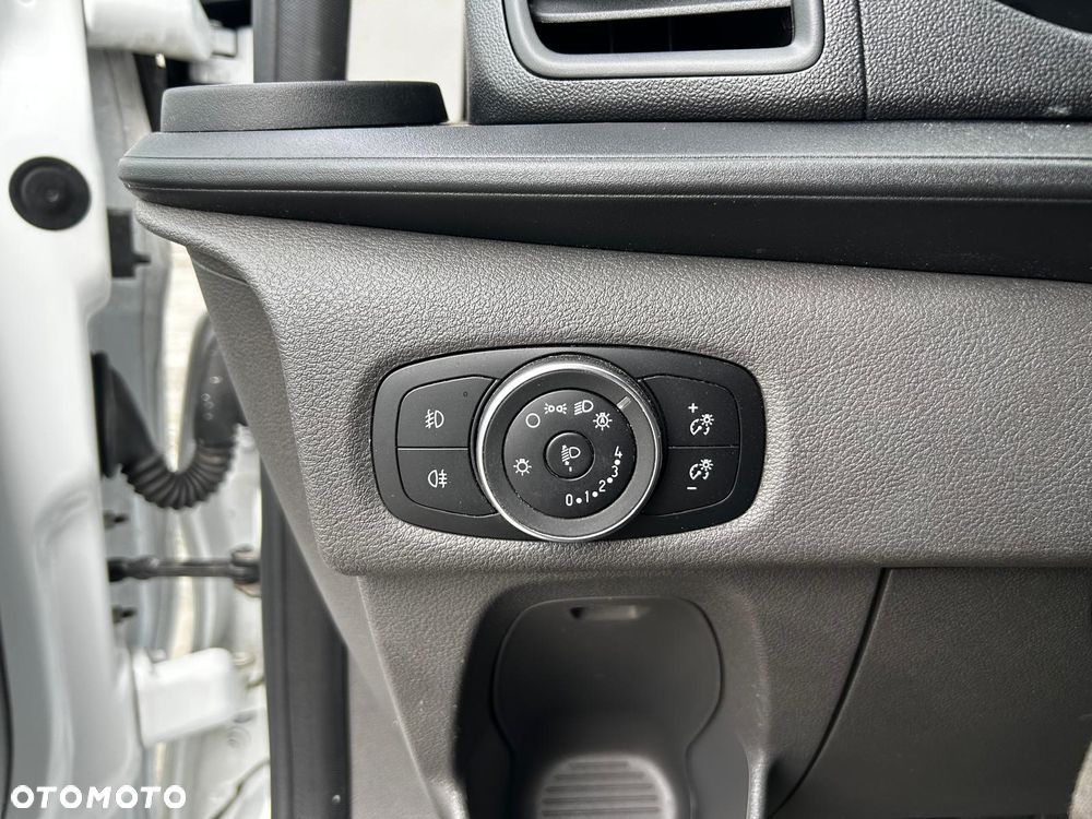 Ford Transit Custom - 25