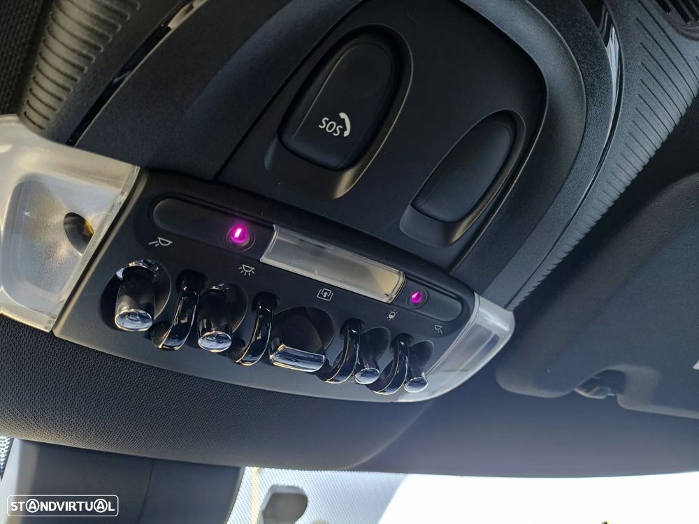 MINI Countryman Cooper SE ALL4 Auto - 25