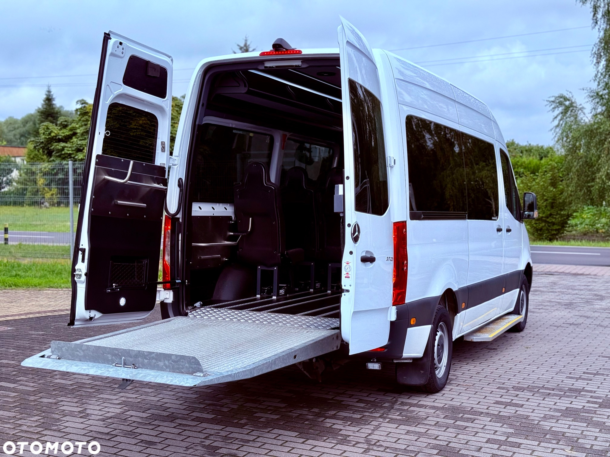 Mercedes-Benz Sprinter 317 CDI Long BASE 9G-Tronic 907.235 - 27