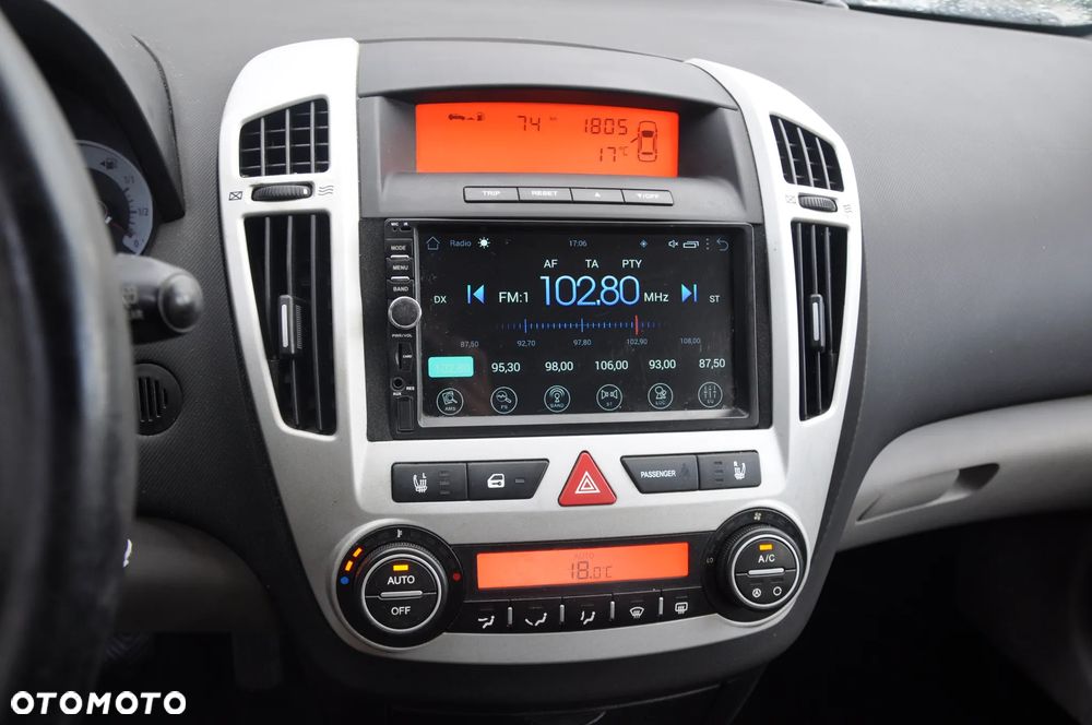 Kia Ceed 1.4 CVVT LX - 10