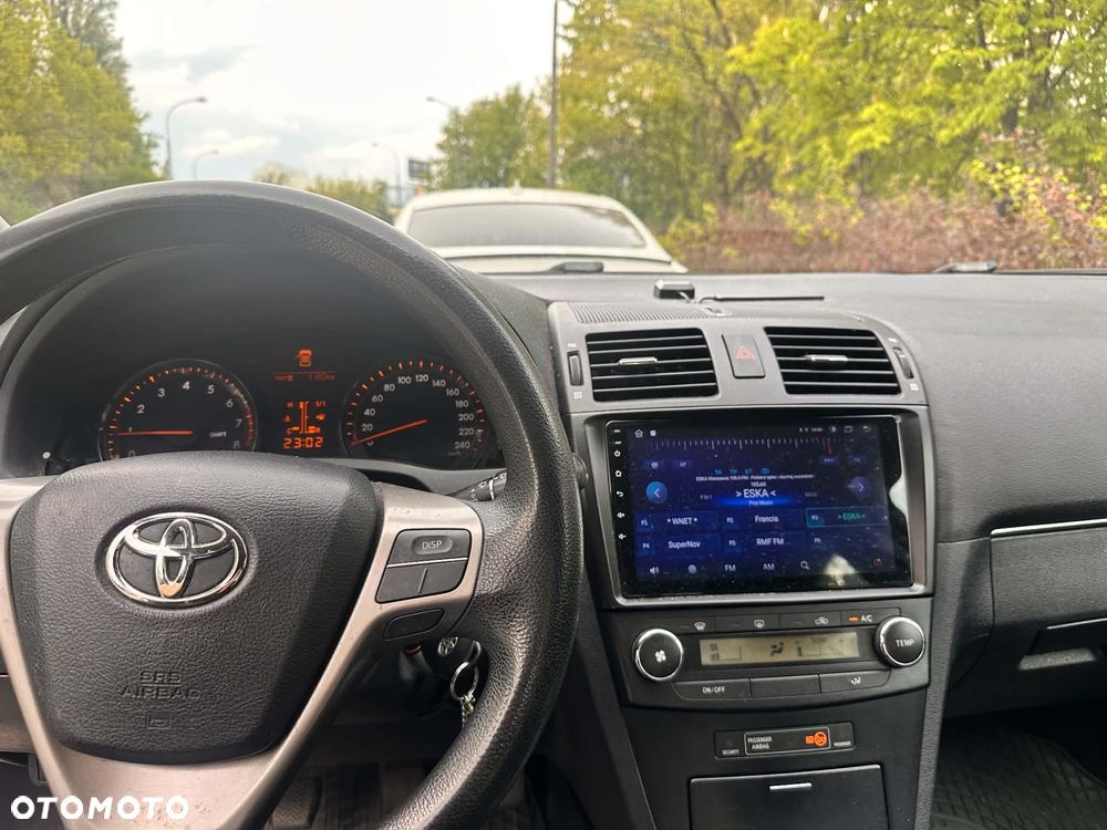 Toyota Avensis 1.8 Luna - 3