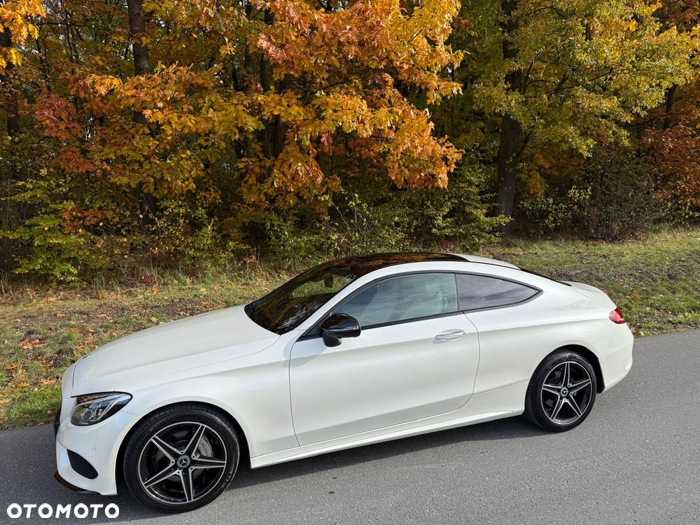 Mercedes-Benz Klasa C 200 4-Matic 9G-Tronic - 11