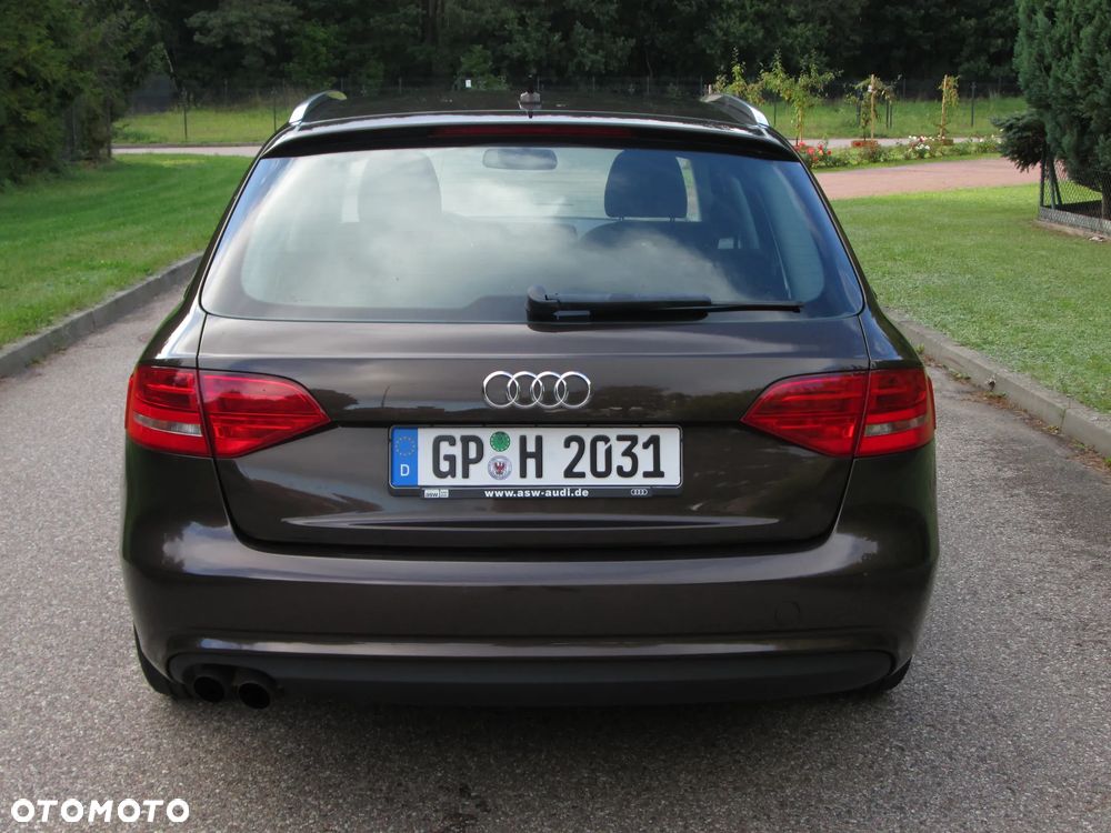 Audi A4 Avant 2.0 TDI DPF Ambition - 4