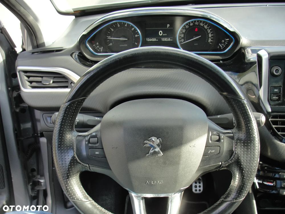 Peugeot 2008 PureTech 110 Stop&Start EAT6 Crossway - 14