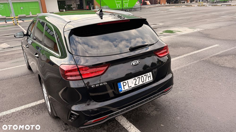 Kia Ceed 1.6 CRDi SCR M - 9