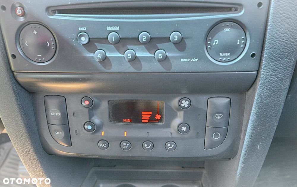 Renault Clio 1.5 dCi Pack Dynamique - 4
