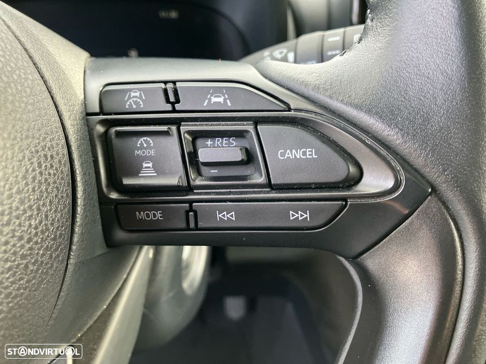 Toyota Yaris Cross 1.5 Hybrid Comfort Plus - 21
