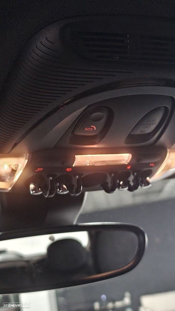 MINI 3 Portas Cooper SE Premium Essential - 49