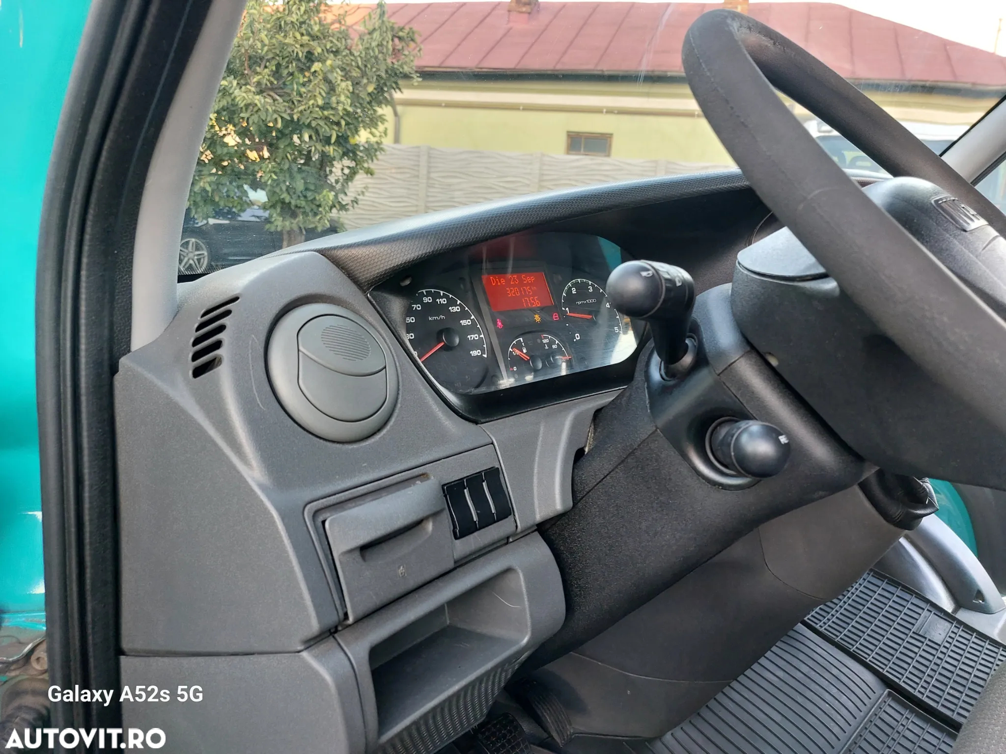 Iveco DAILY 50c15 Motor 3.0 EURO 5 CAT B 3.5TONE - 19