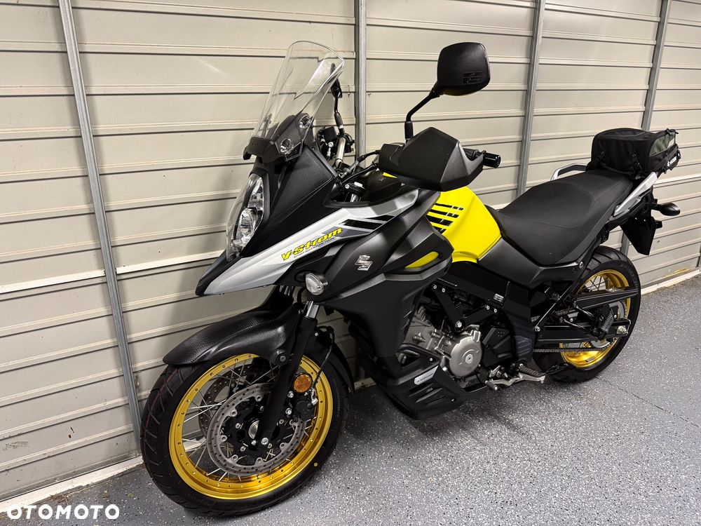 Suzuki V-STROM - 13