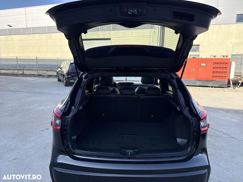 Nissan Qashqai 1.3 DIG-T DCT N-TEC - 17