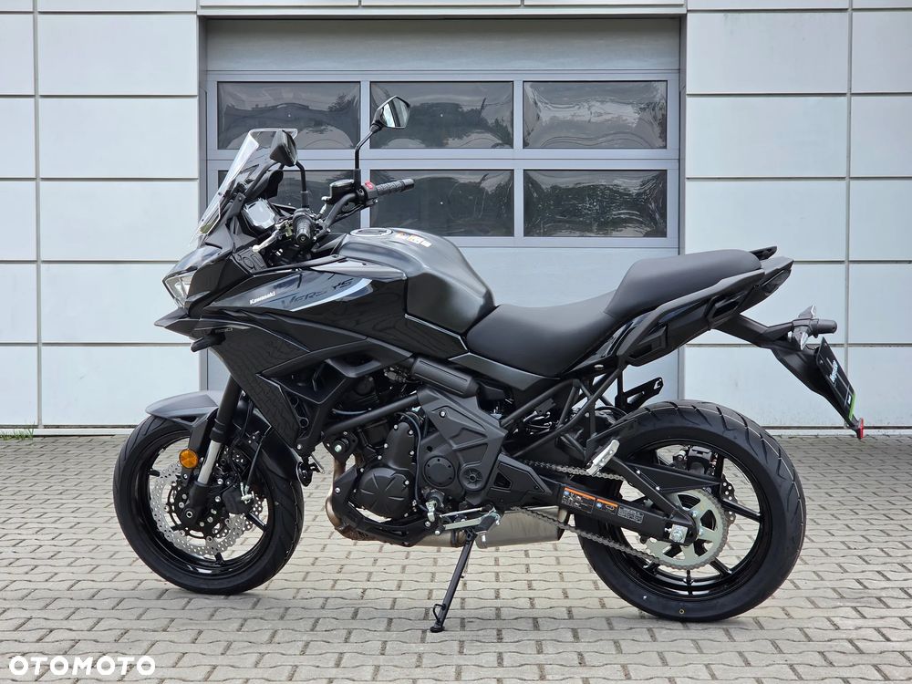 Kawasaki Versys 650 - 12
