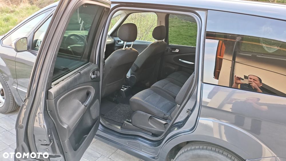 Ford Galaxy 2.0 TDCi Titanium - 11