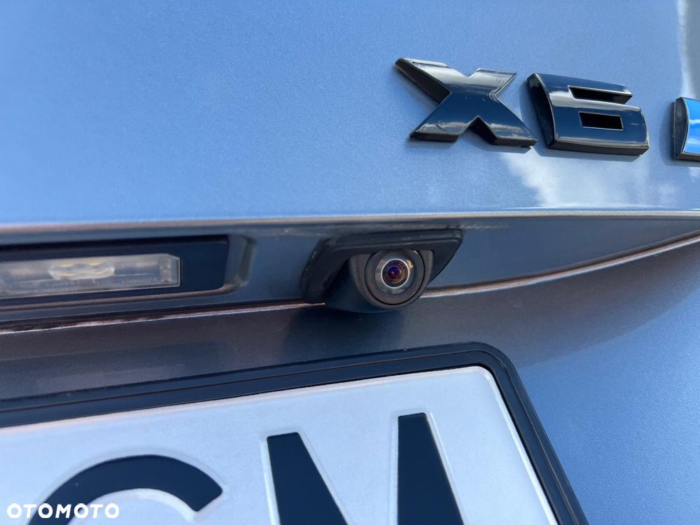 BMW X6 xDriveM50d - 27