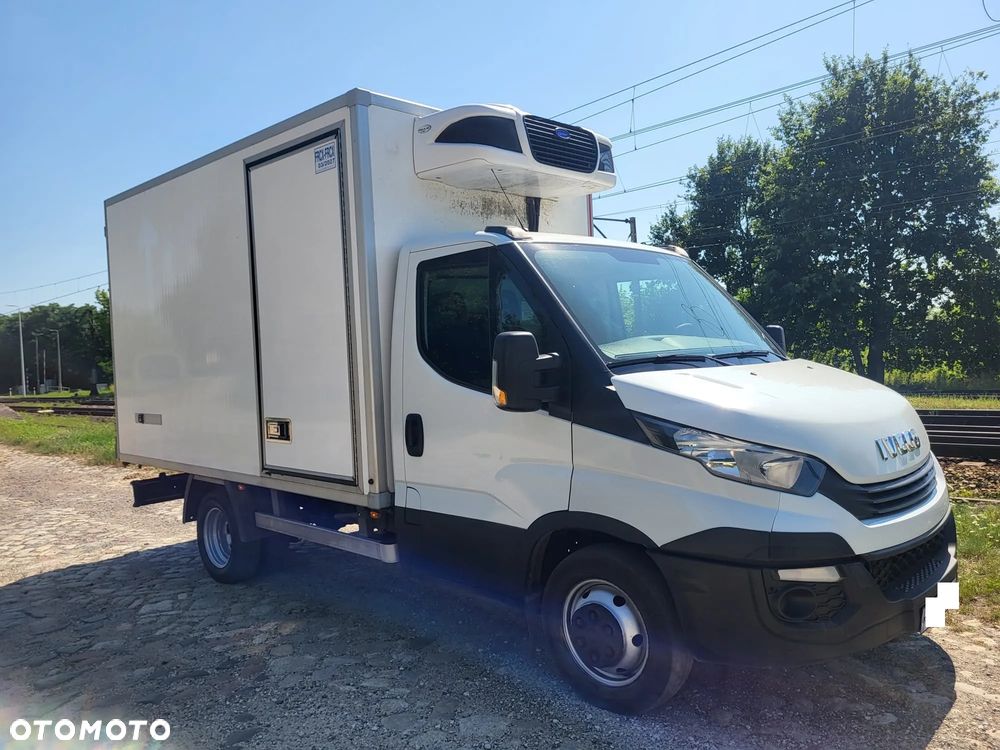 Iveco Daily 2018r E6 2.3 136 KM IZOTERMA CHŁODNIA  Bliźniaki KLIMA MROŹNIA AGREGAT 230V - 23