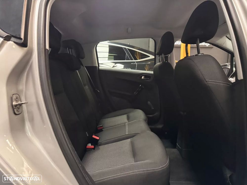 Peugeot 208 1.6 BlueHDi Active - 22
