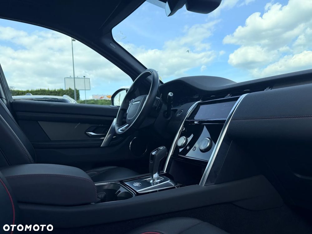 Land Rover Discovery Sport 2.0 P200 mHEV R-Dynamic - 24