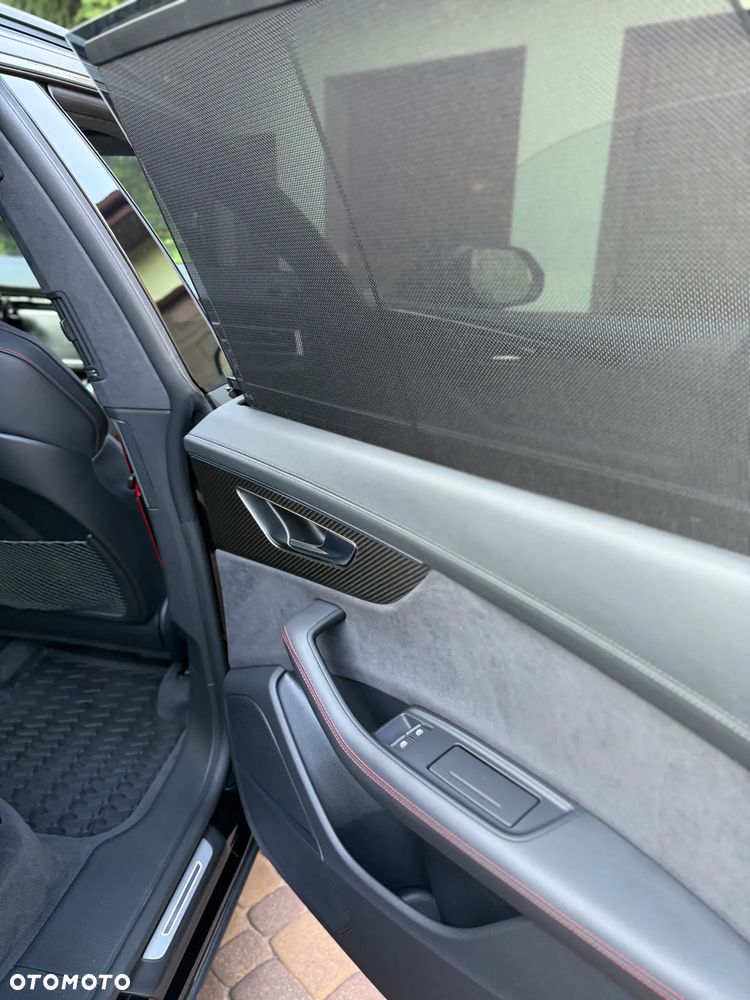 Audi RS Q8 TFSI Quattro Tiptronic - 28