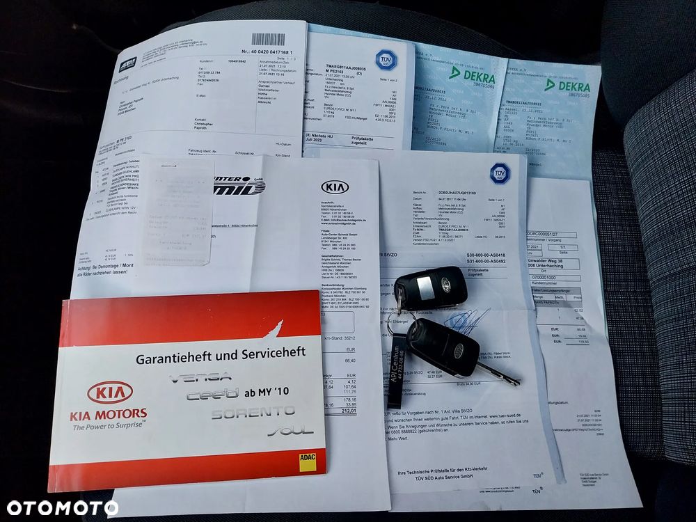 Kia Venga 1.4 L - 11