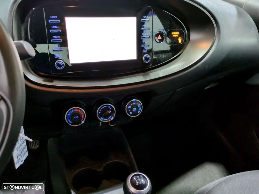 Toyota Aygo X 1.0 Play - 9