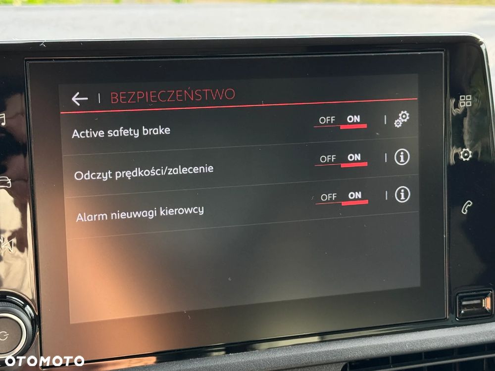 Citroën Berlingo M BlueHDi 100 FEEL - 21