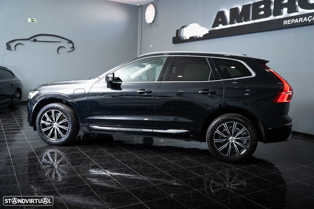 Volvo XC 60 2.0 T8 PHEV Momentum Plus AWD - 10