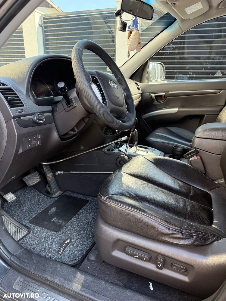 Hyundai Santa Fe 2.2 DSL 4WD Aut. Style - 2