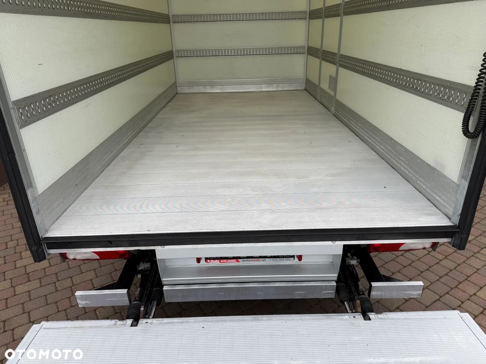 Mercedes-Benz Sprinter 516 CDI Izoterma Winda - 11