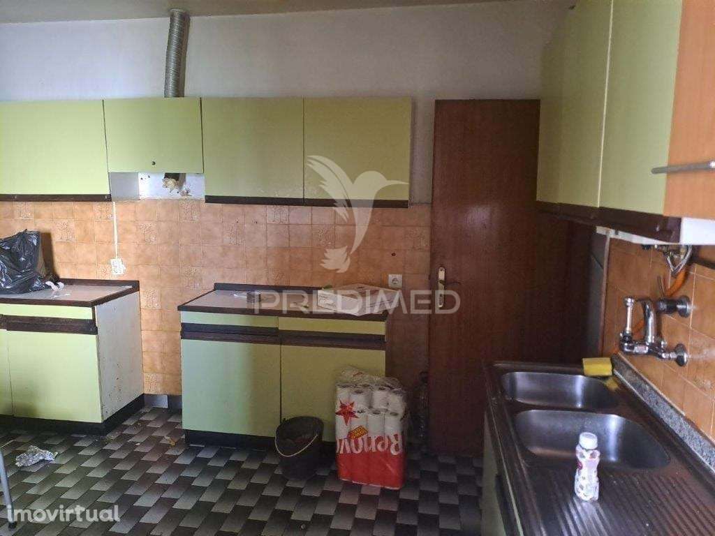 Moradia T4 / Bragança - Grande imagem: 4/9