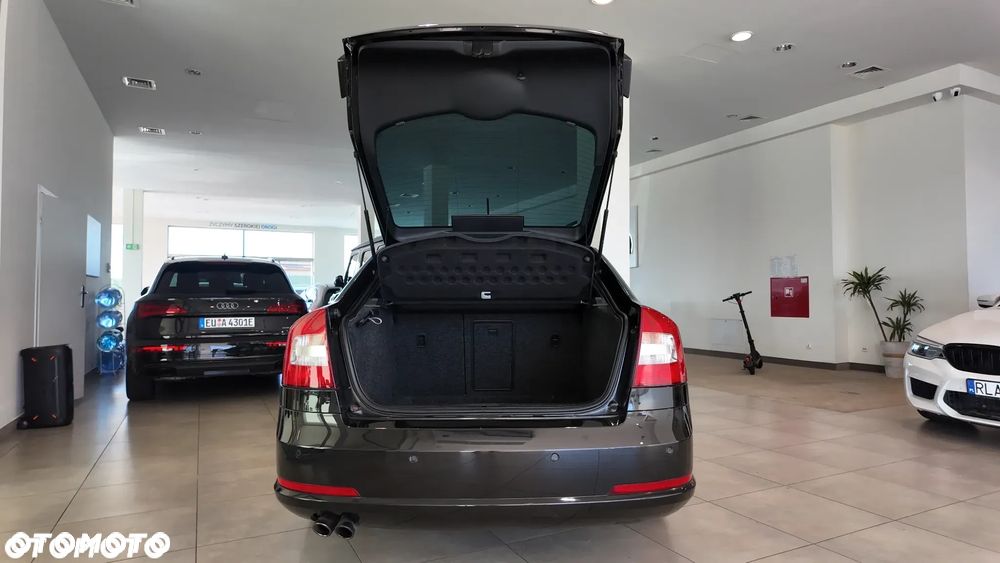 Skoda Octavia 2.0 TFSI RS DSG - 40