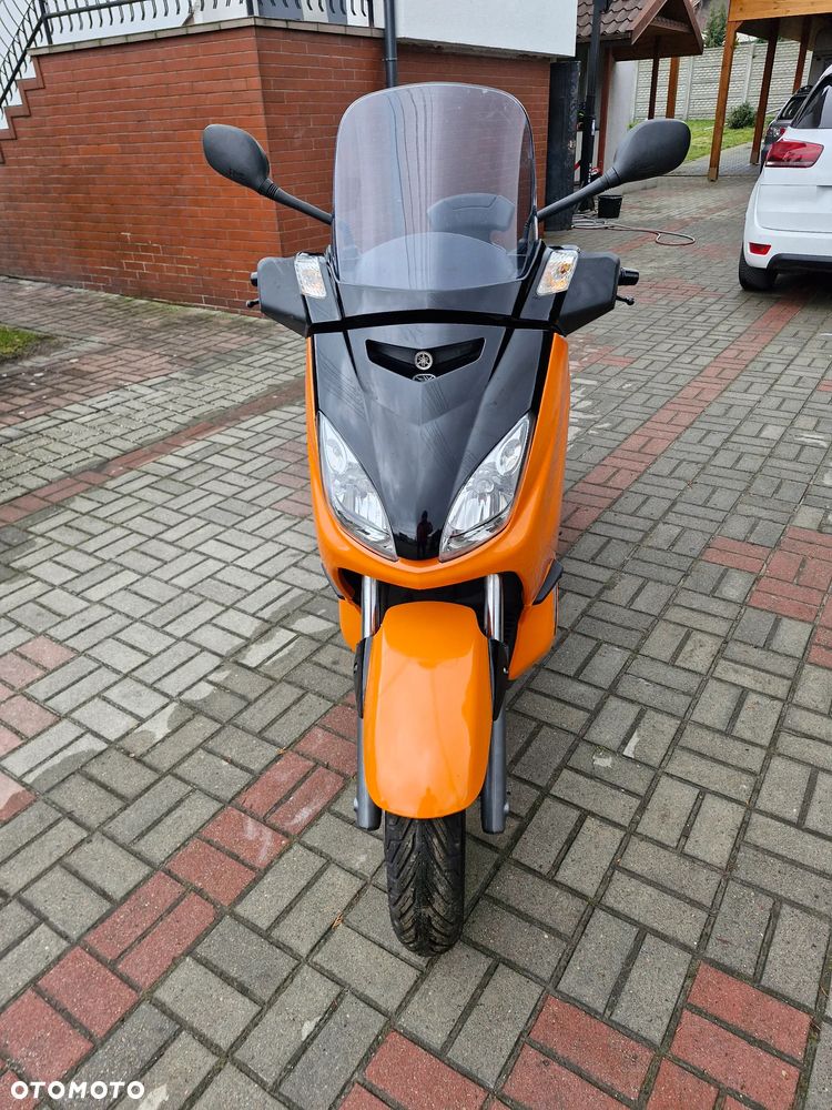 Yamaha X-max - 1