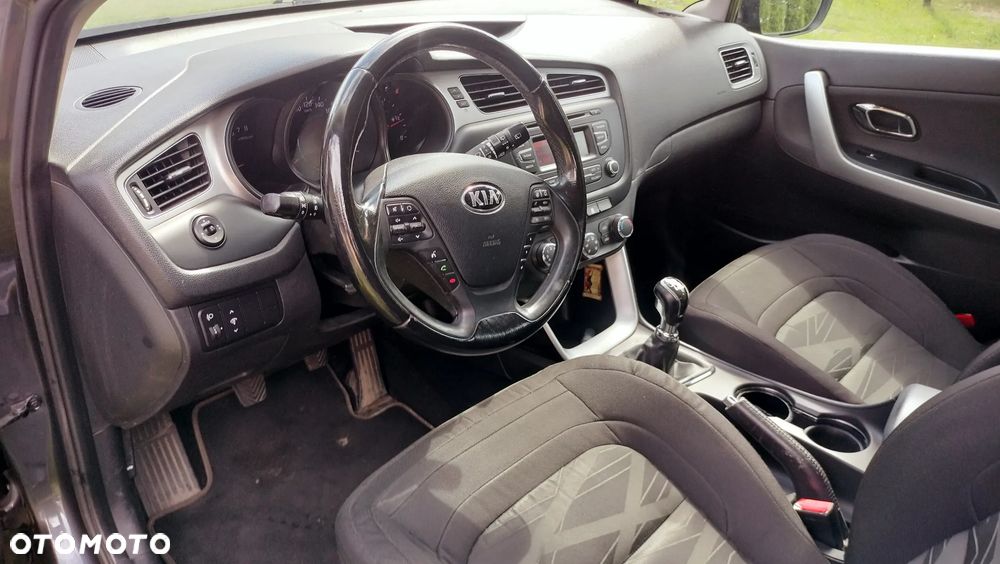 Kia Ceed 1.4 CVVT - 6