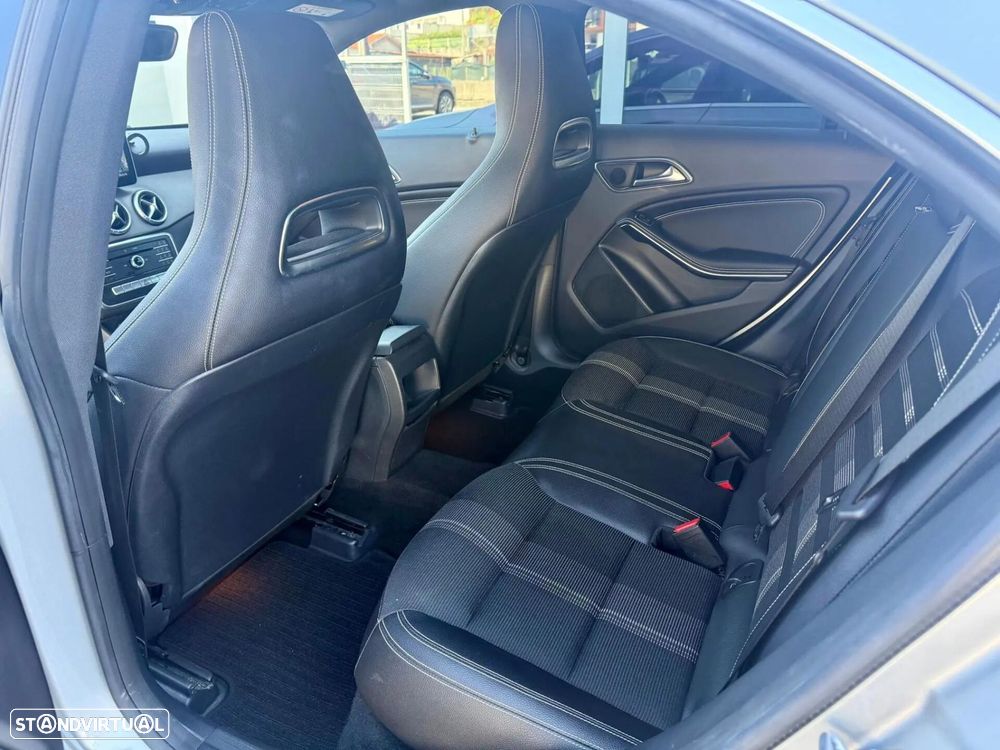 Mercedes-Benz CLA 180 d Urban - 11