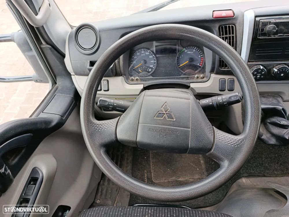 Mitsubishi FUSO CANTER 3C15D CAB.DUPLA | 7 LUGARES - 9
