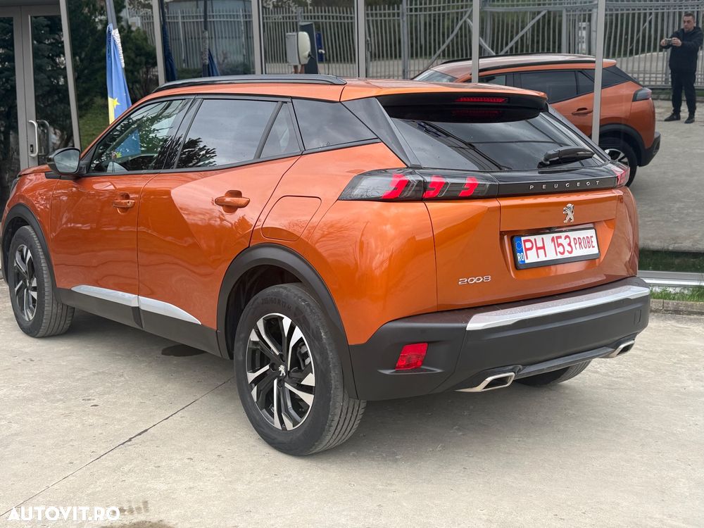 Peugeot 2008 PureTech 130 EAT8 Allure Pack - 21