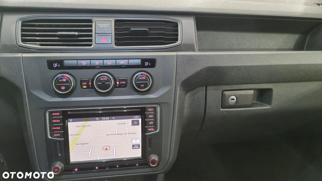 Volkswagen Caddy - 19